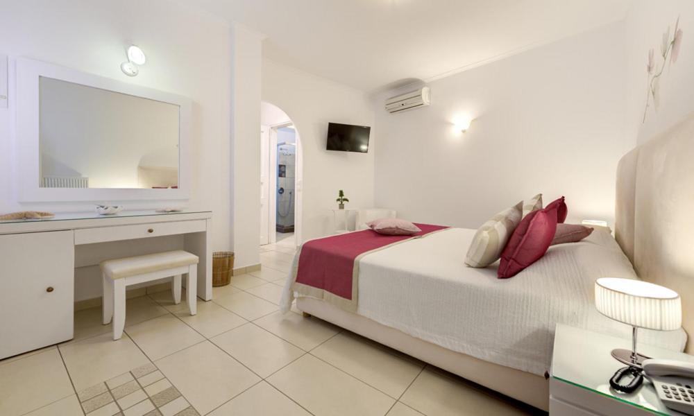 Dream Island Hotel Fira  Dış mekan fotoğraf